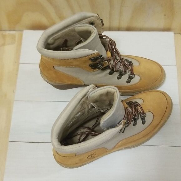 Timberland Boots Womens Size 8 Earthkeepers Amston 3-Inch Bootie Tan Wedge - Picture 7 of 10